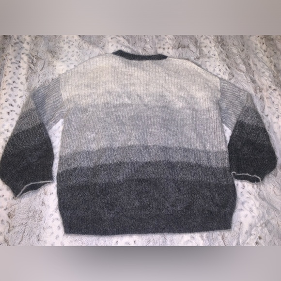 Brunello Cucinelli Grey Ribbed Mohair Degrade Crewneck - Picture 10 of 15